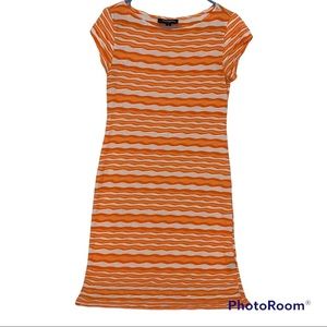 Sharagano summer orange and white strip dress size 6